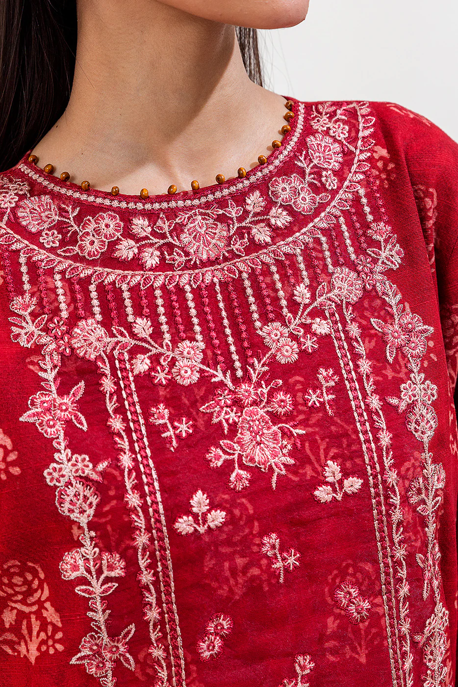 2 PIECE EMBROIDERED KHADDAR SUIT-SCARLET GEM (UNSTITCHED) - Image 4