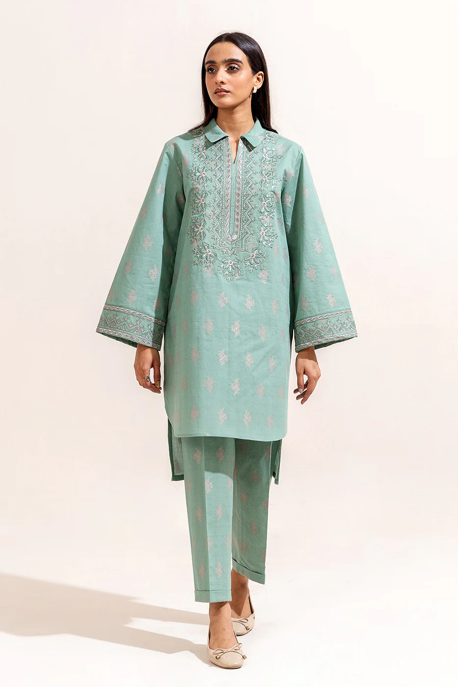 2 PIECE EMBROIDERED SELF JACQUARD SUIT-AQUA GLOOM (UNSTITCHED) - Image 2