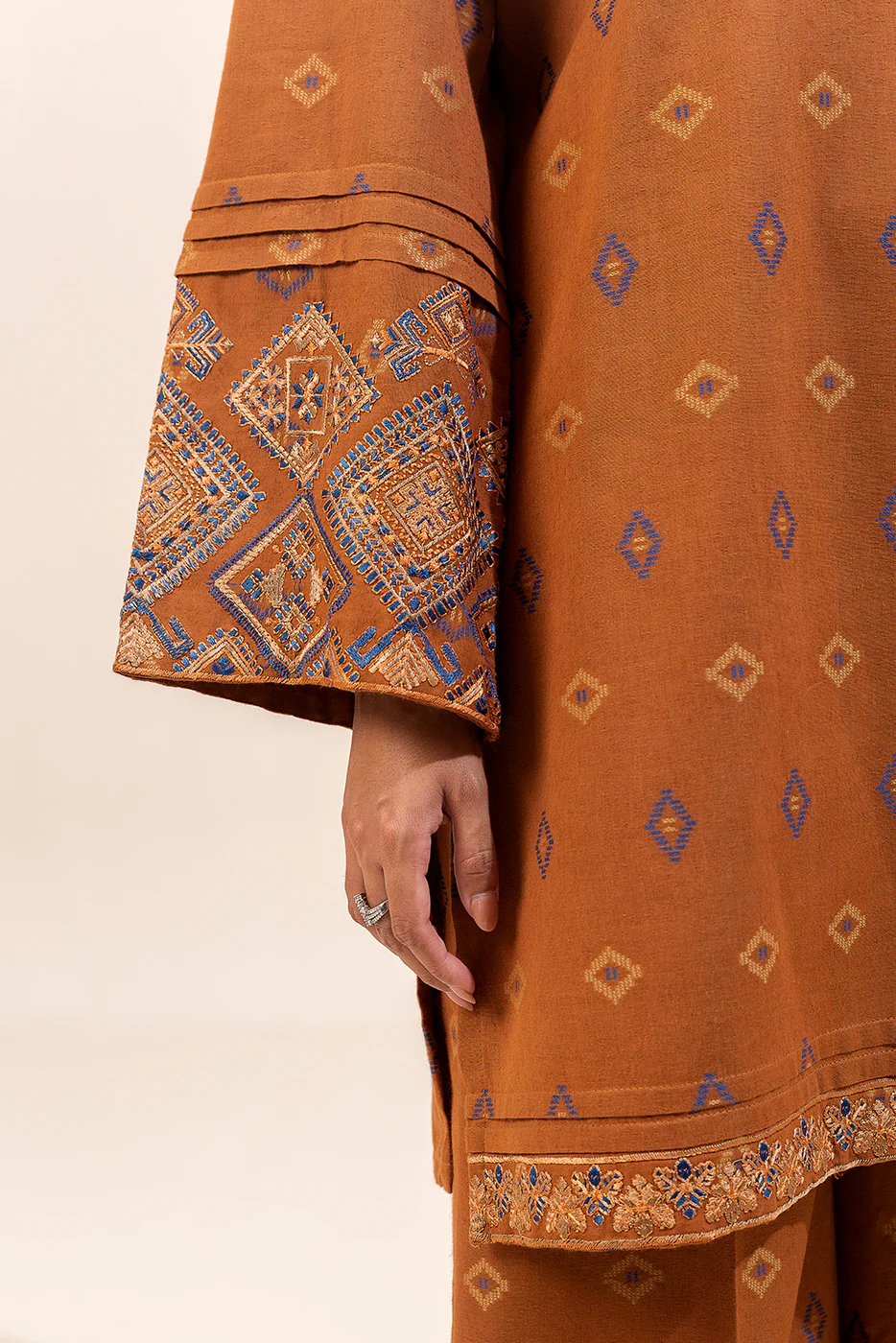 2 PIECE EMBROIDERED JACQUARD SUIT-HONEY HORIZON (UNSTITCHED) - Image 5