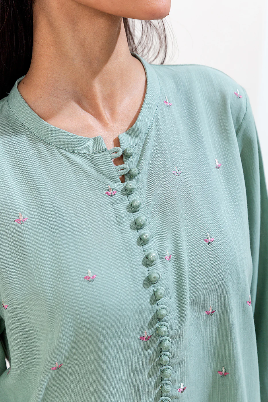 3 PIECE EMBROIDERED KHADDAR SUIT-MINT AURA (UNSTITCHED) - Image 5