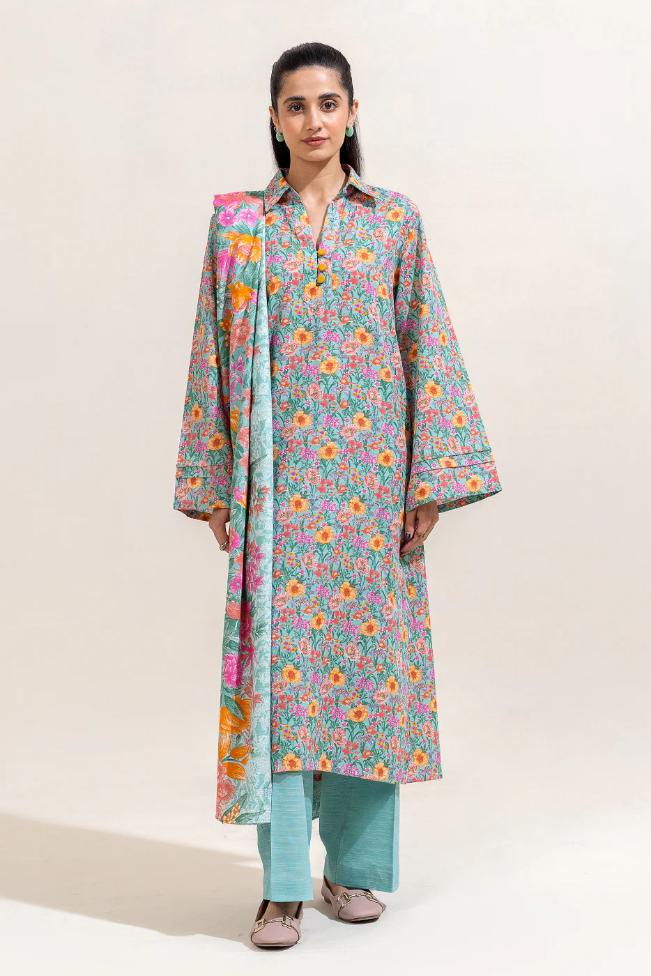 2 PIECE PRINTED KHADDAR SUIT-AQUA BLOOM (UNSTITCHED) - Image 5