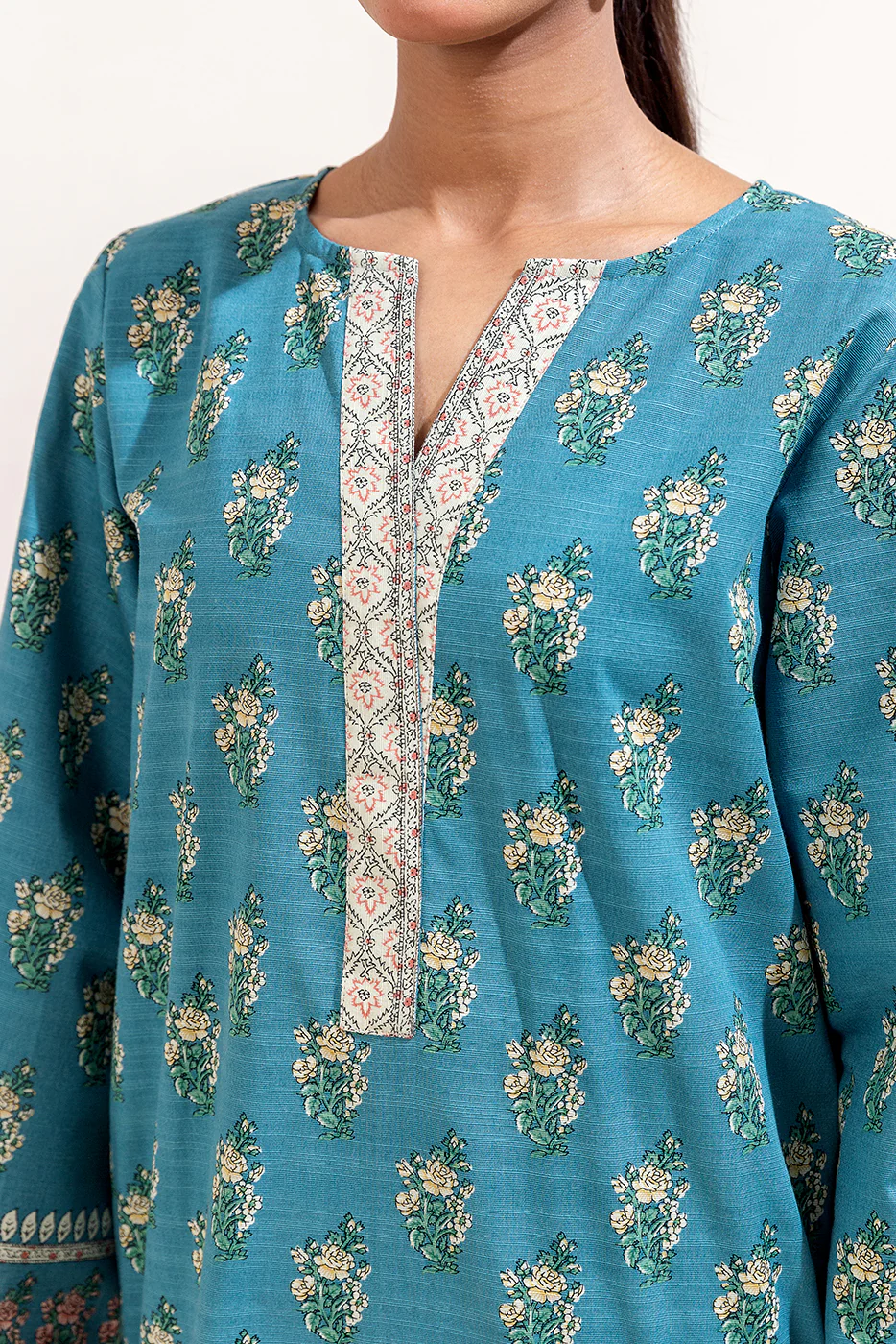 3 PIECE PRINTED KHADDAR SUIT-MEDITERRANIAN TIDE (UNSTITCHED) - Image 5
