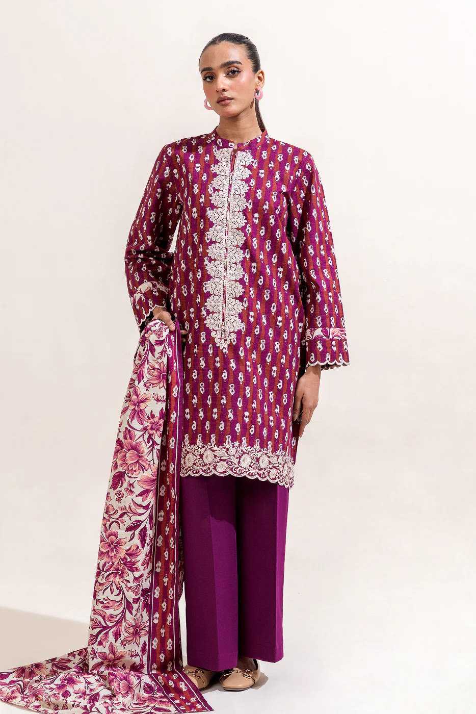 3 PIECE EMBROIDERED KHADDAR SUIT - RASPBERRY RADIANCE (UNSTITCHED) - Image 3