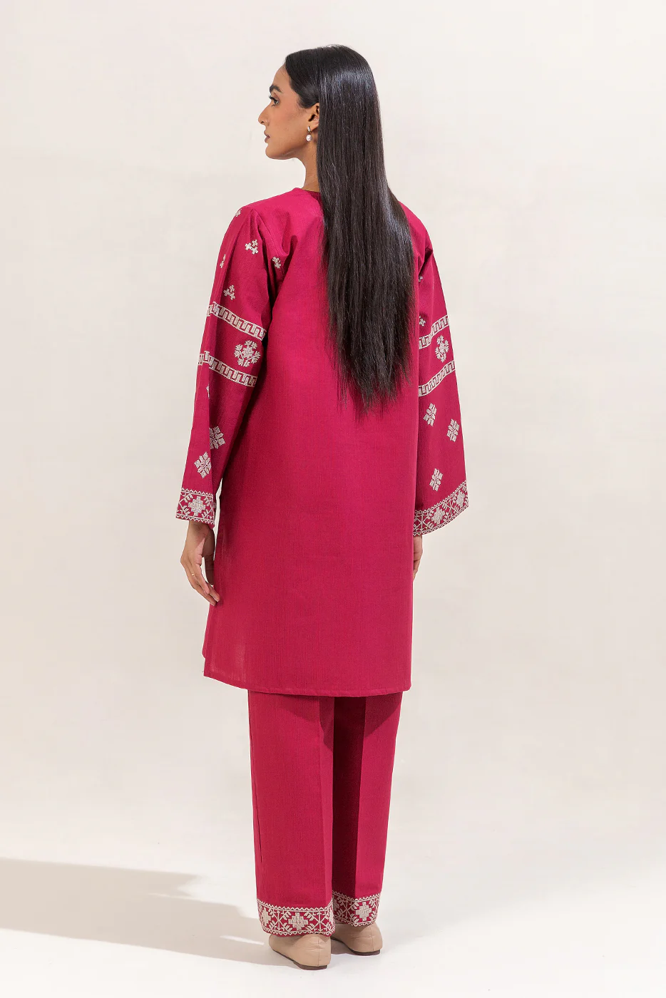 2 PIECE EMBROIDERED KHADDAR SUIT-SCARLET VERVE (UNSTITCHED) - Image 3