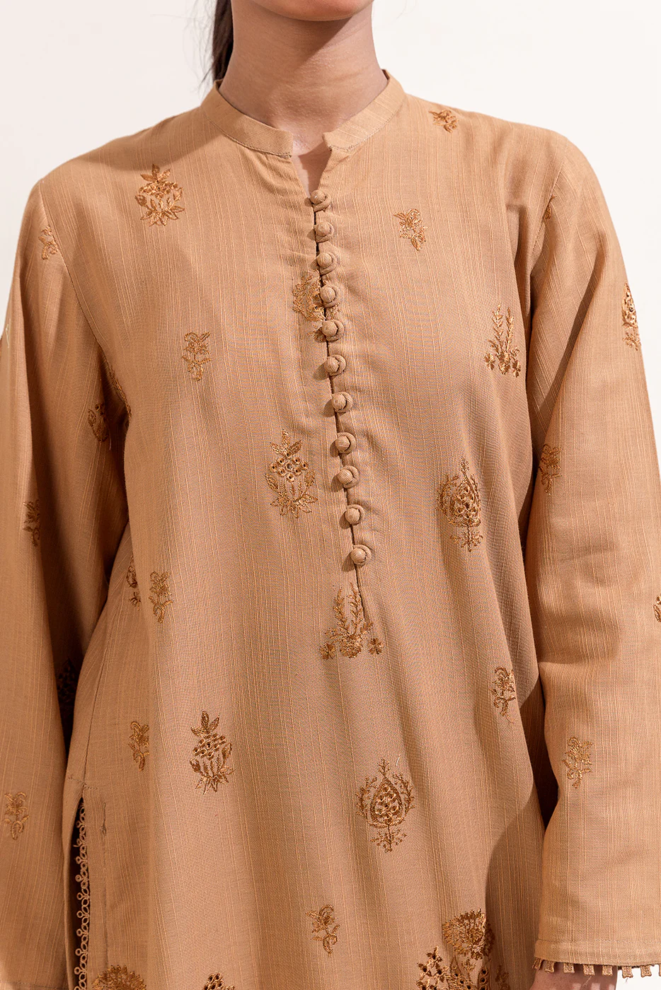 3 PIECE EMBROIDERED KHADDAR SUIT-LINEN BLONDE (UNSTITCHED) - Image 4