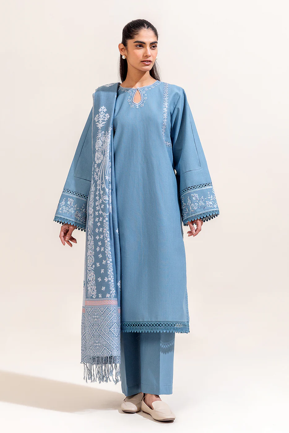 3 PIECE EMBROIDERED KHADDAR SUIT-TENDER BLUE (UNSTITCHED) - Image 2