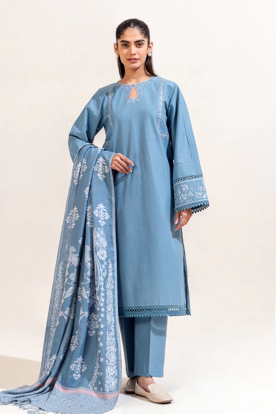 3 PIECE EMBROIDERED KHADDAR SUIT-TENDER BLUE (UNSTITCHED) - Image 4