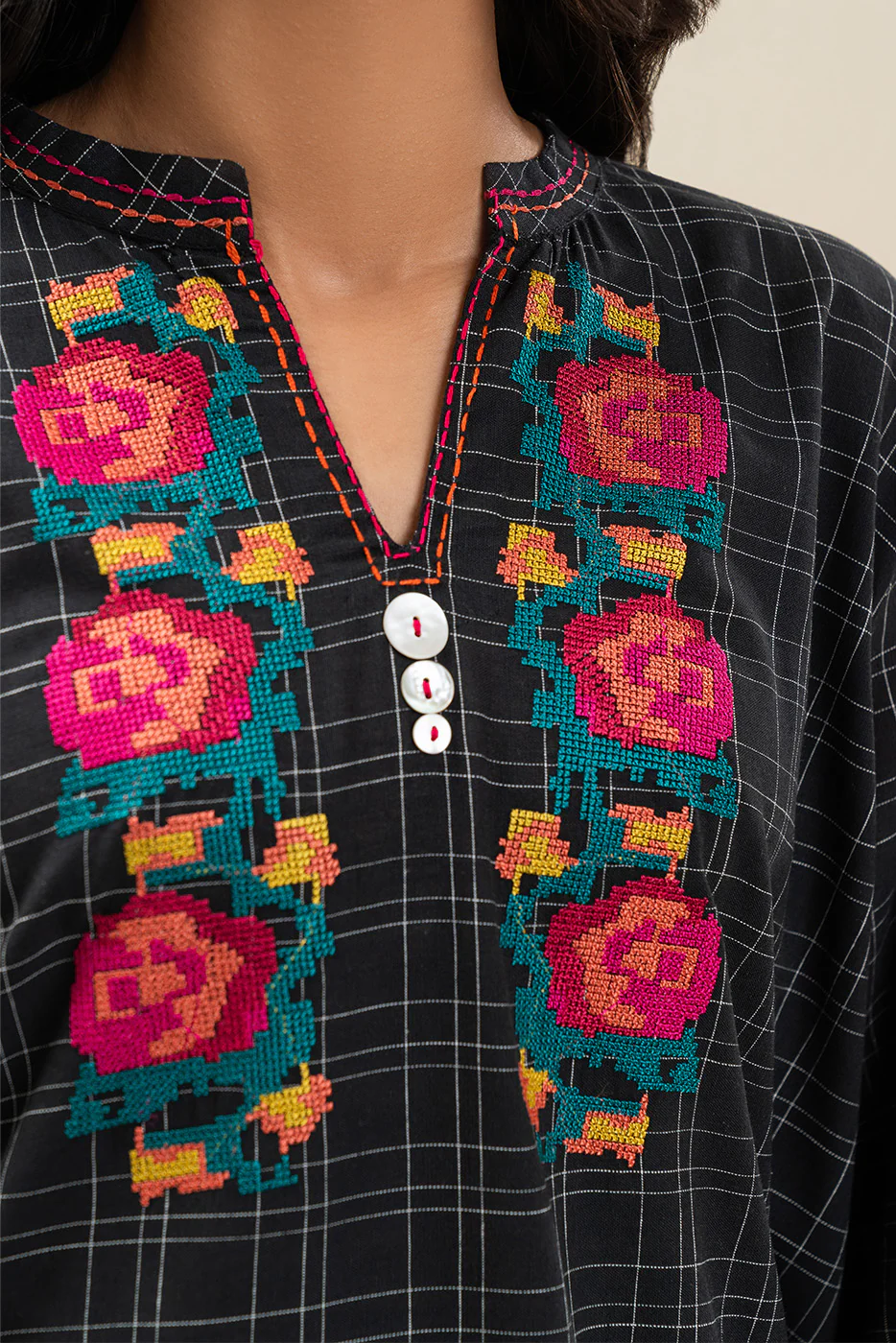 EMBROIDERED COTTON LINEN SHIRT (PRET) - Image 4
