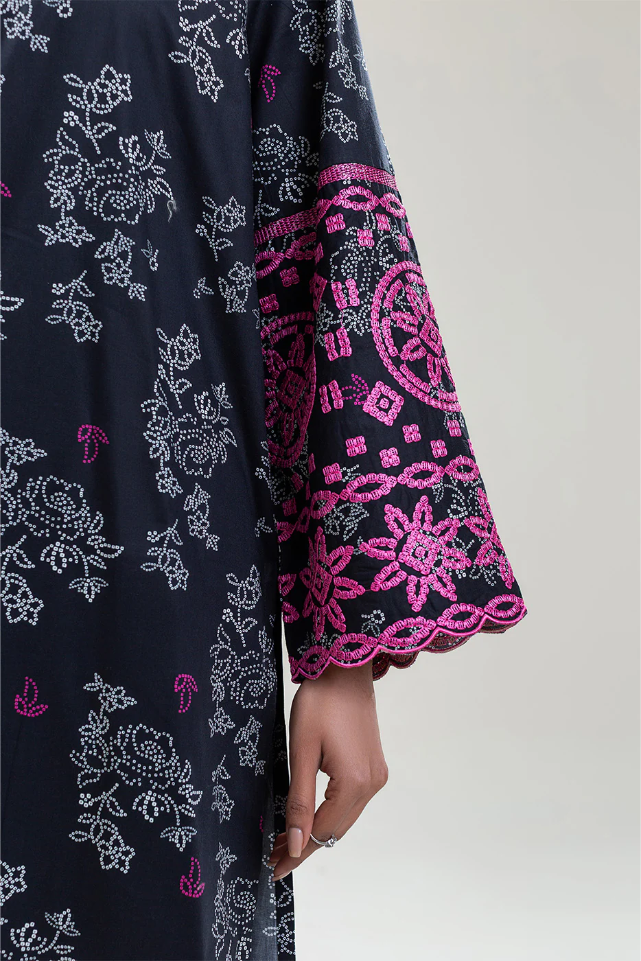 2 PIECE EMBROIDERED COTTON VISCOSE SHIRT (PRET) - Image 3