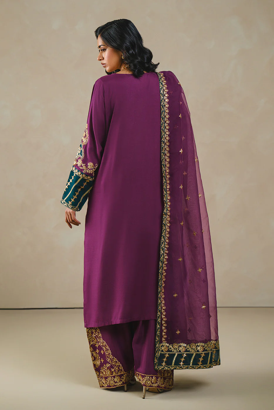 2 PIECE EMBROIDERED KHADDAR SUIT (LUXURY PRET) - Image 4