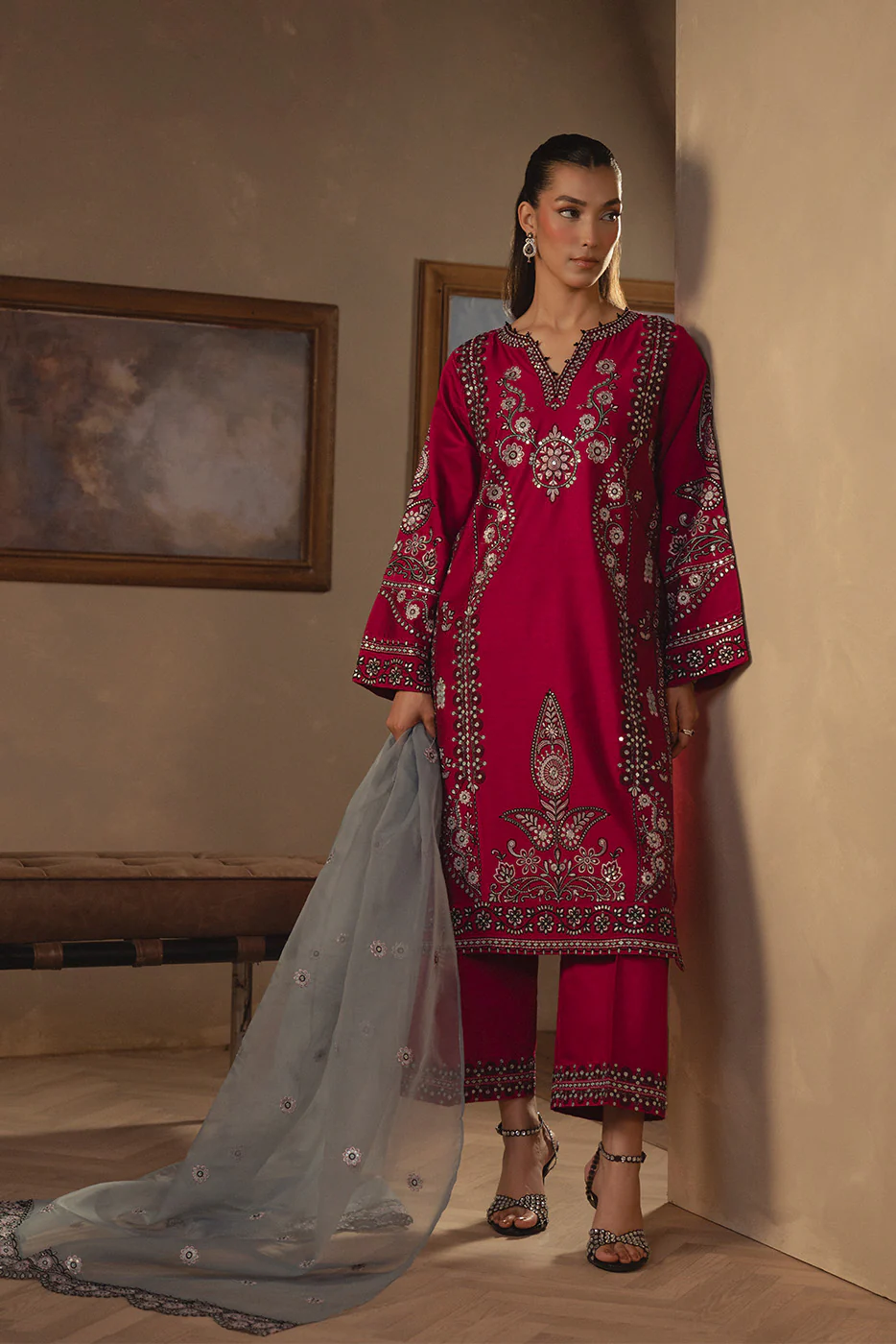 3 PIECE EMBROIDERED TWO TONE SUIT (LUXURY PRET) - Image 6