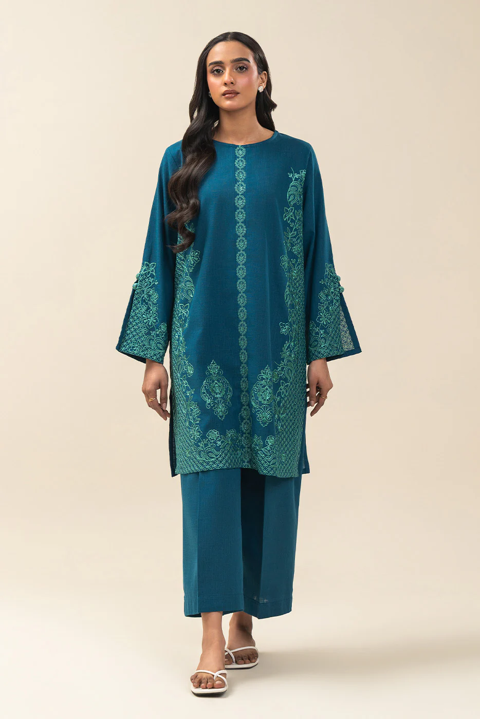 EMBROIDERED TWO WAY SLUB SHIRT (PRET) - Image 2