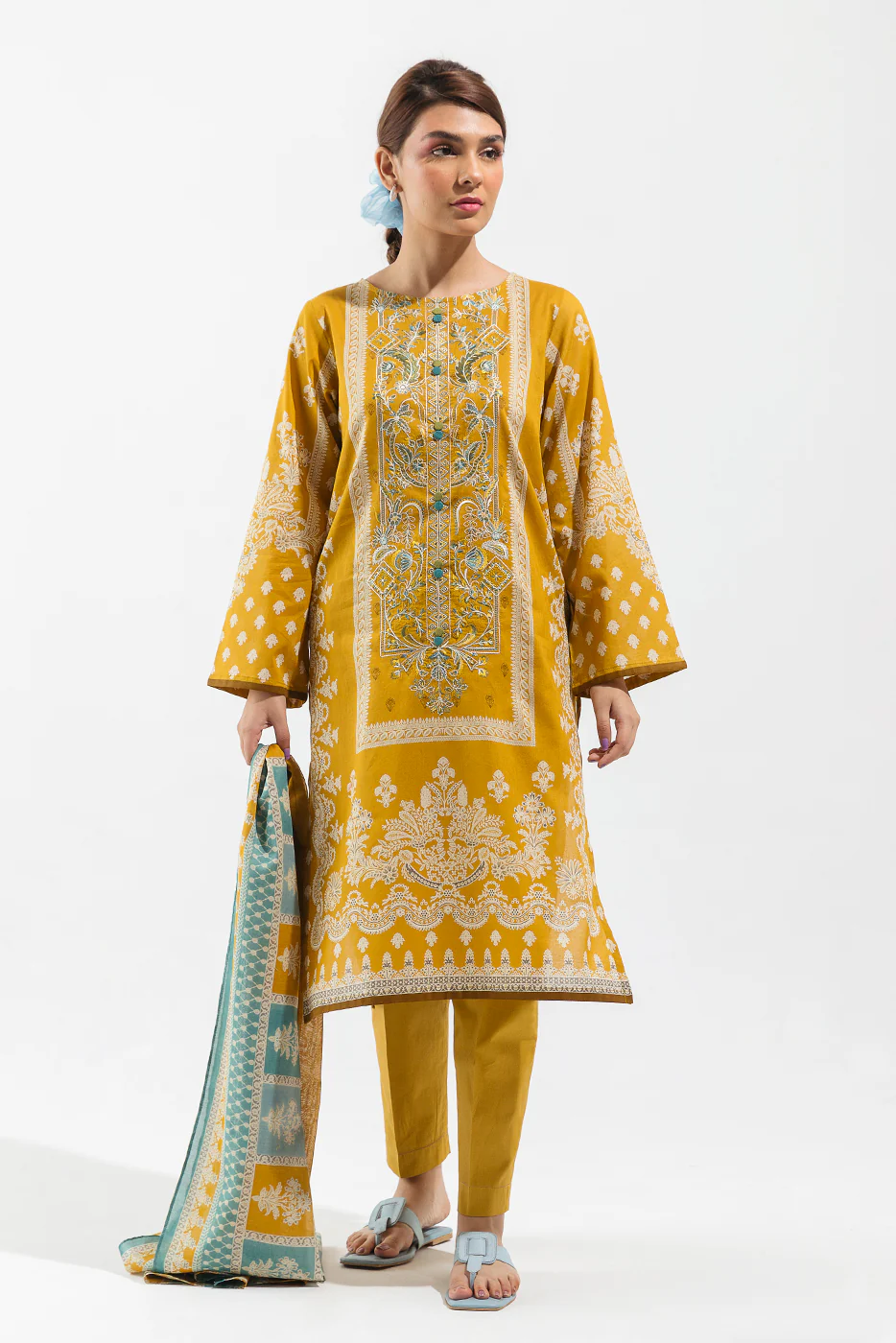 3 PIECE - EMBROIDERED LAWN SUIT - MEDALLIAN FIELD - Image 2