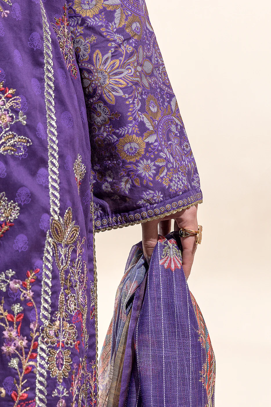 3 PIECE EMBROIDERED LAWN SUIT-ENIGMATIC CHARM (UNSTITCHED) - Image 3