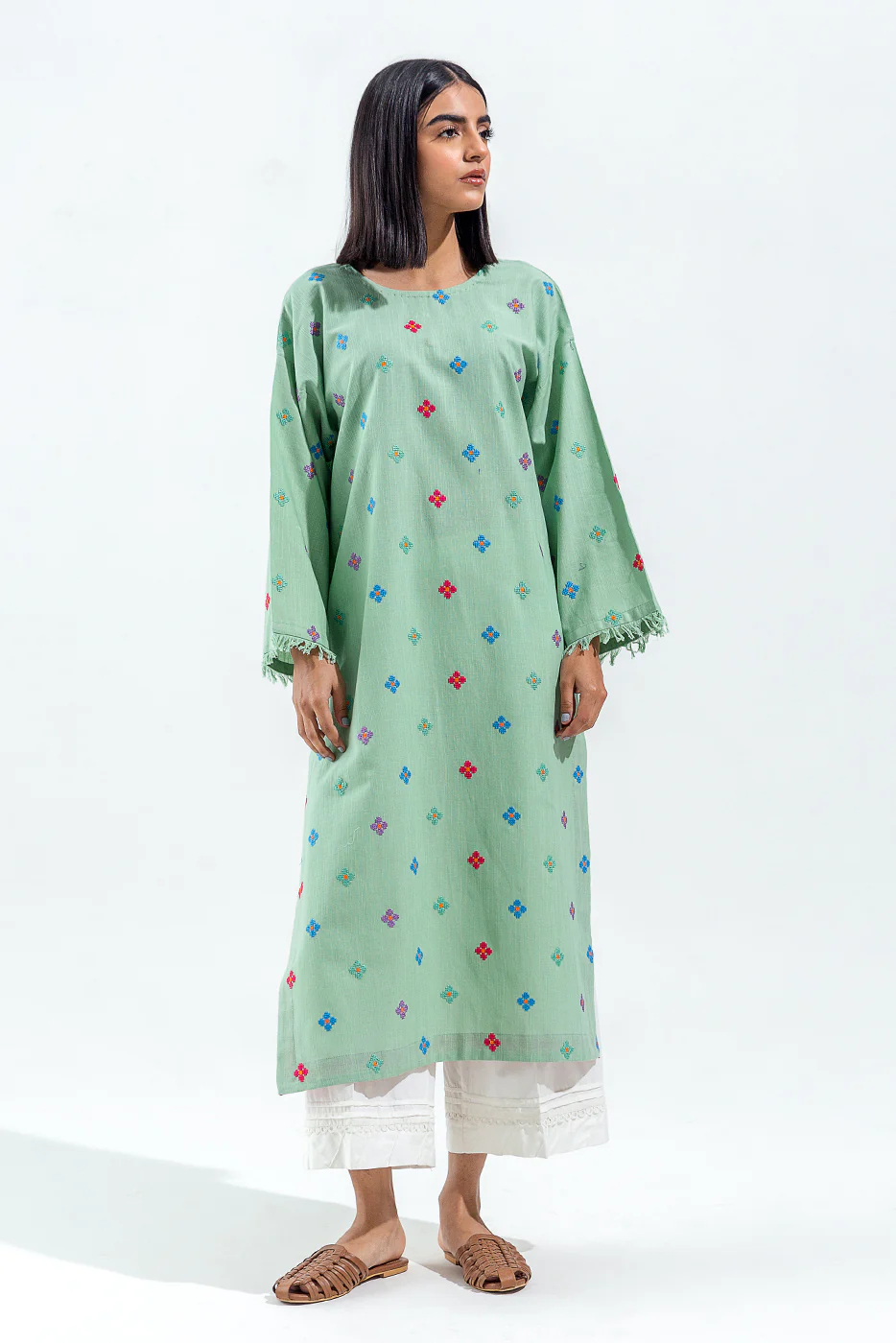 EMBROIDERED SLUB KHADDAR SHIRT (PRET) - Image 2
