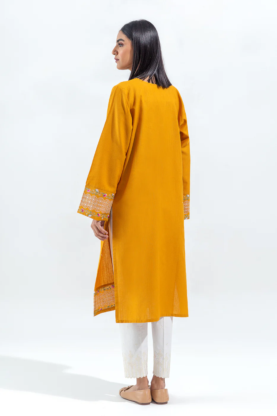 EMBROIDERED SLUB KHADDAR SHIRT(PRET) - Image 3
