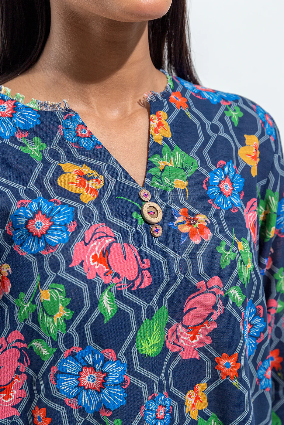 PRINTED SLUB KHADDAR SHIRT (PRET) - Image 4