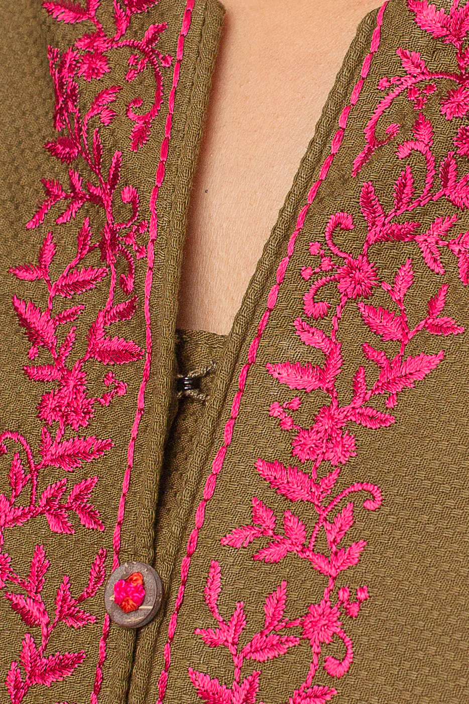 EMBROIDERED DOBBY SHIRT (PRET) - Image 4