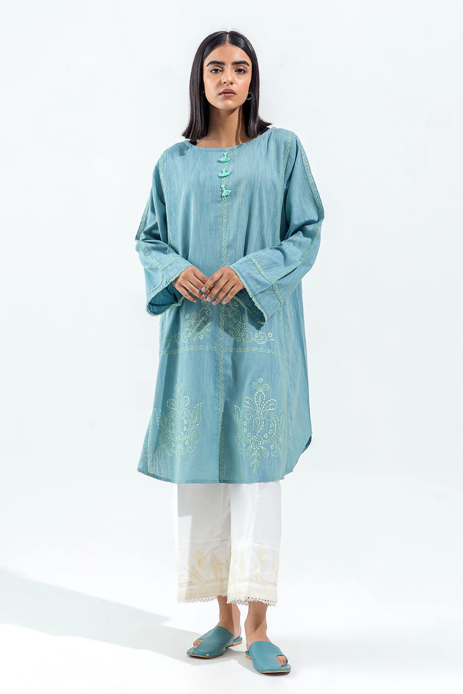 EMBROIDERED SLUB KHADDAR SHIRT (PRET) - Image 2