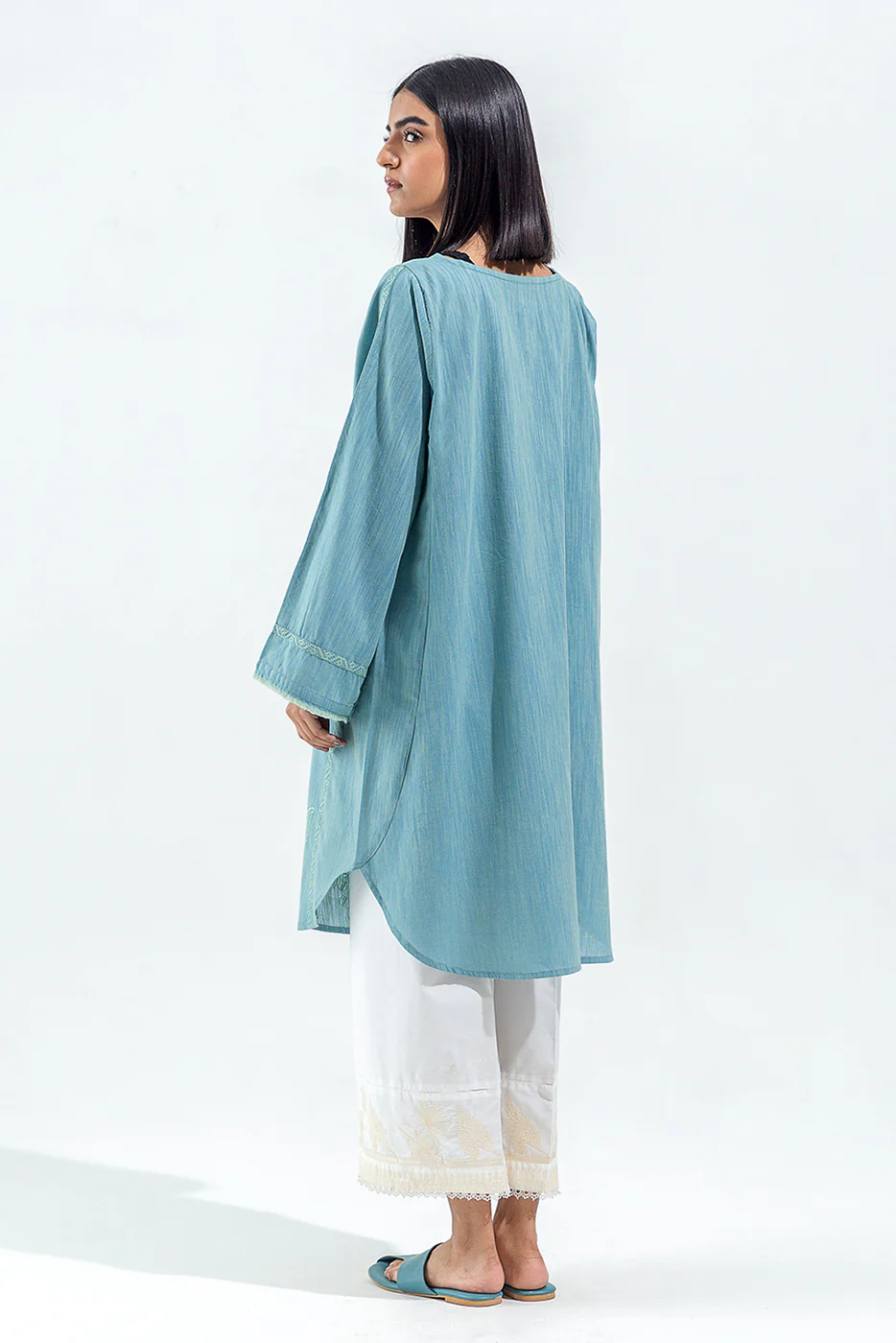 EMBROIDERED SLUB KHADDAR SHIRT (PRET) - Image 3
