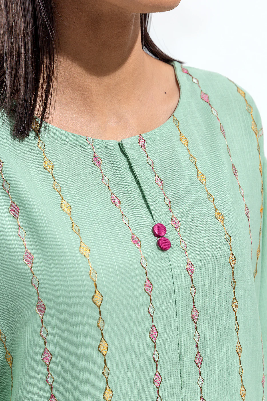 2 PIECE EMBROIDERED SLUB KHADDAR SUIT(PRET) - Image 3
