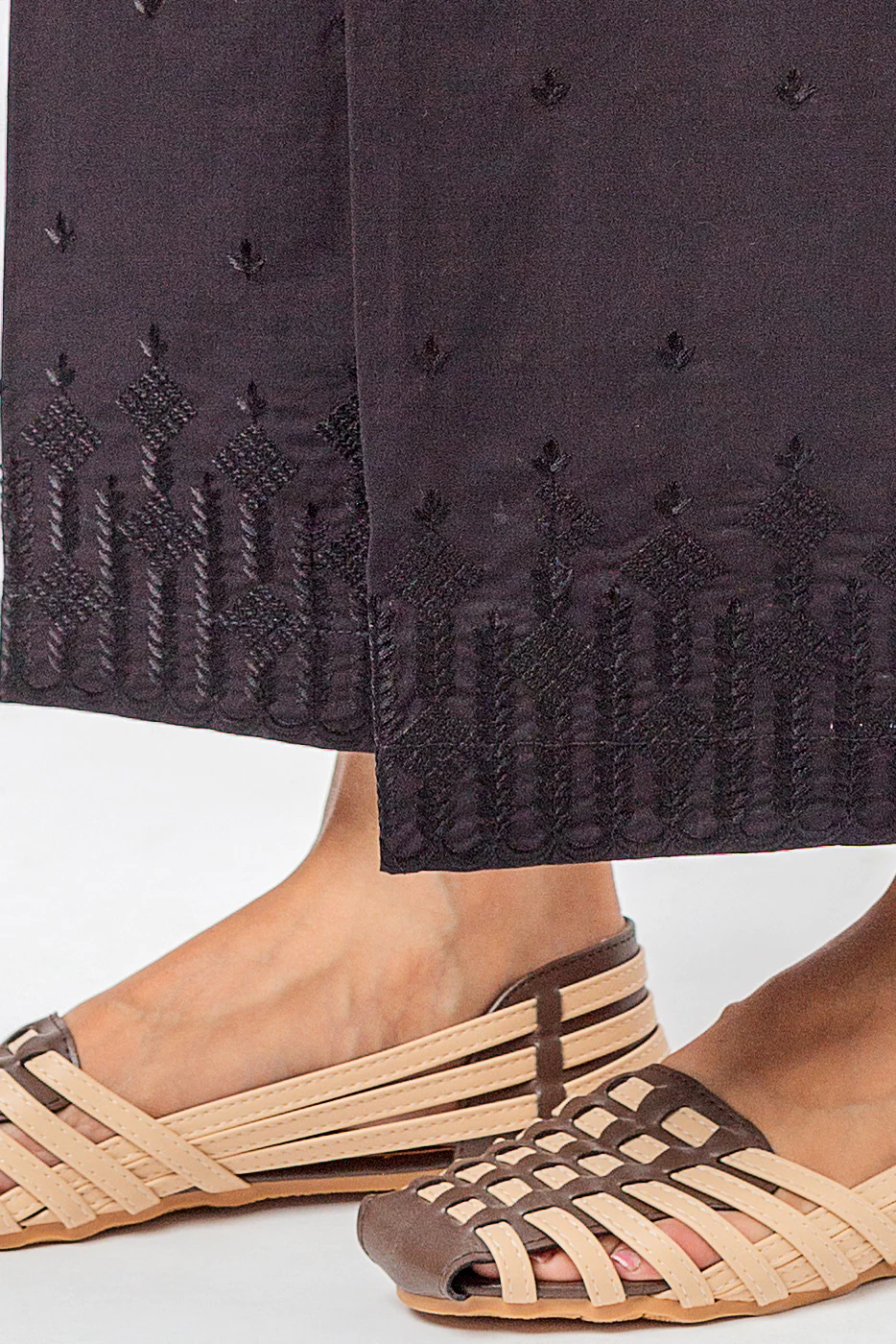 EMBROIDERED CULOTTE PANTS - Image 2