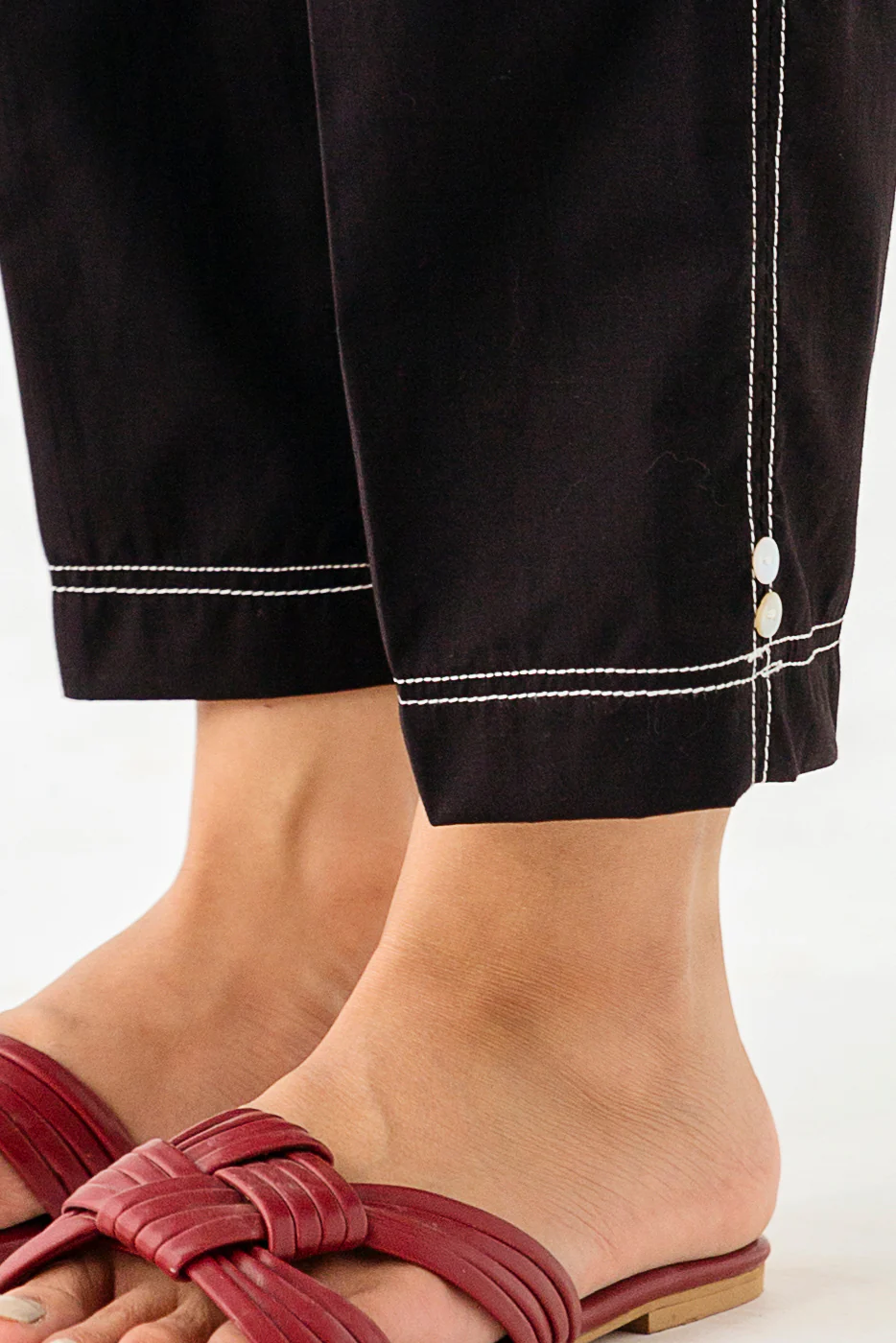 BASIC STRAIGHT PANTS - Image 2