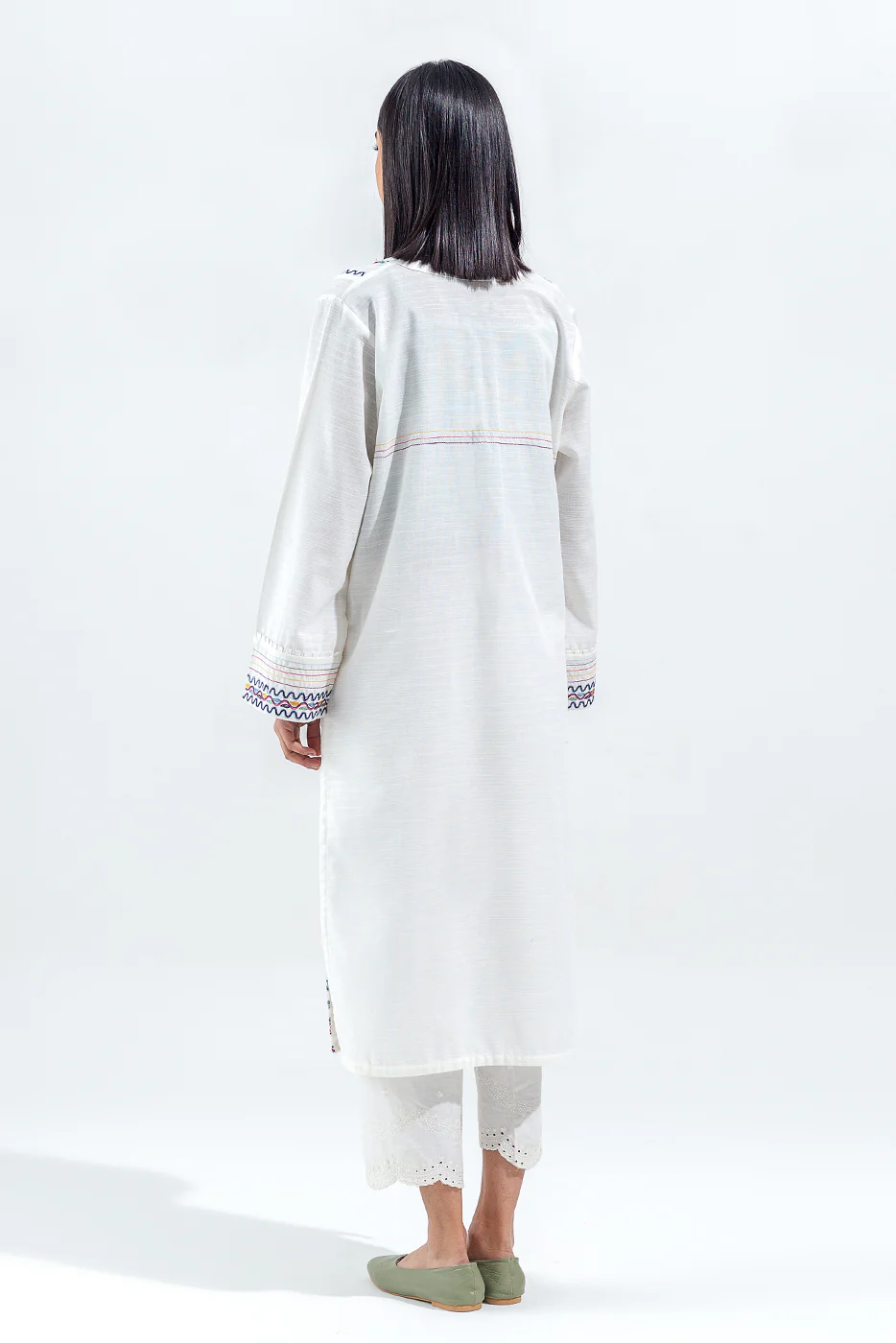EMBROIDERED SLUB KHADDAR SHIRT(PRET) - Image 4
