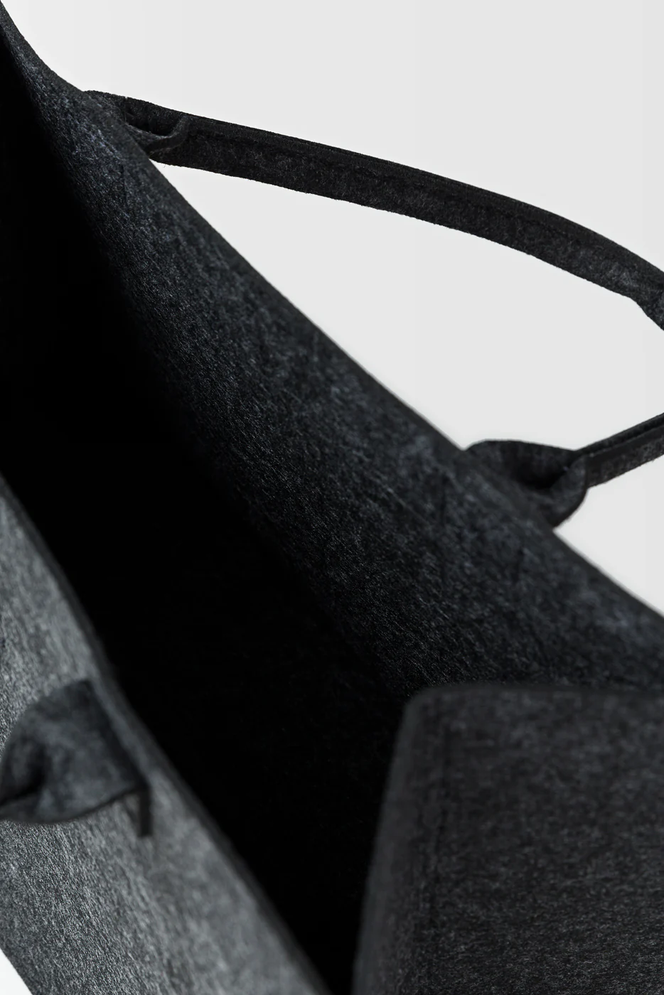 HAND BAG - Image 4