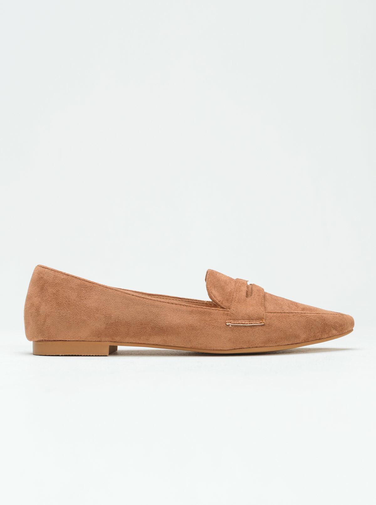 Footwear - Image 2