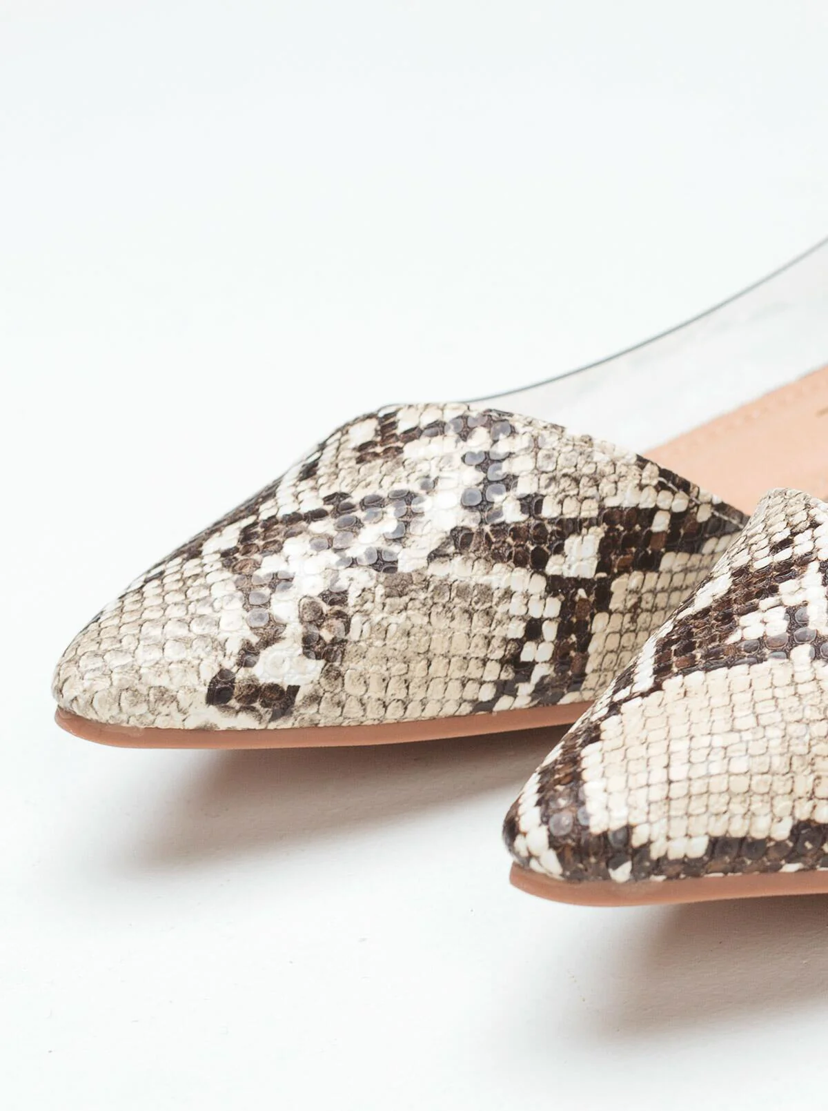 Footwear - Image 3