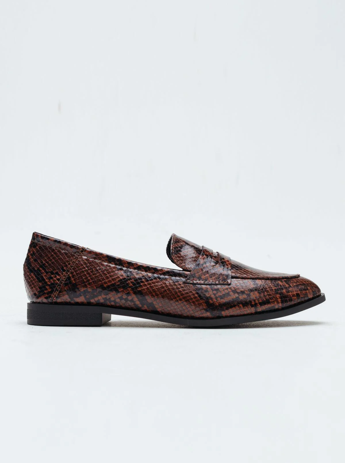 Footwear - Image 2