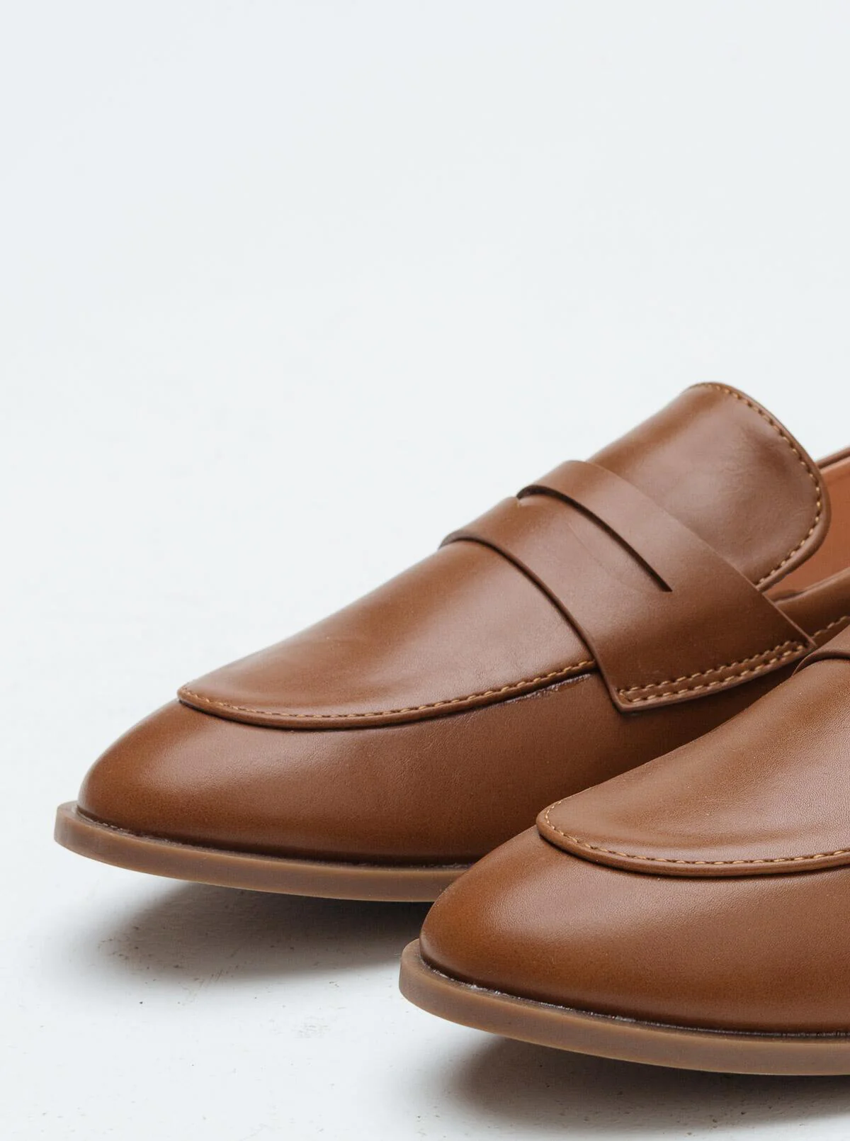 Footwear - Image 3