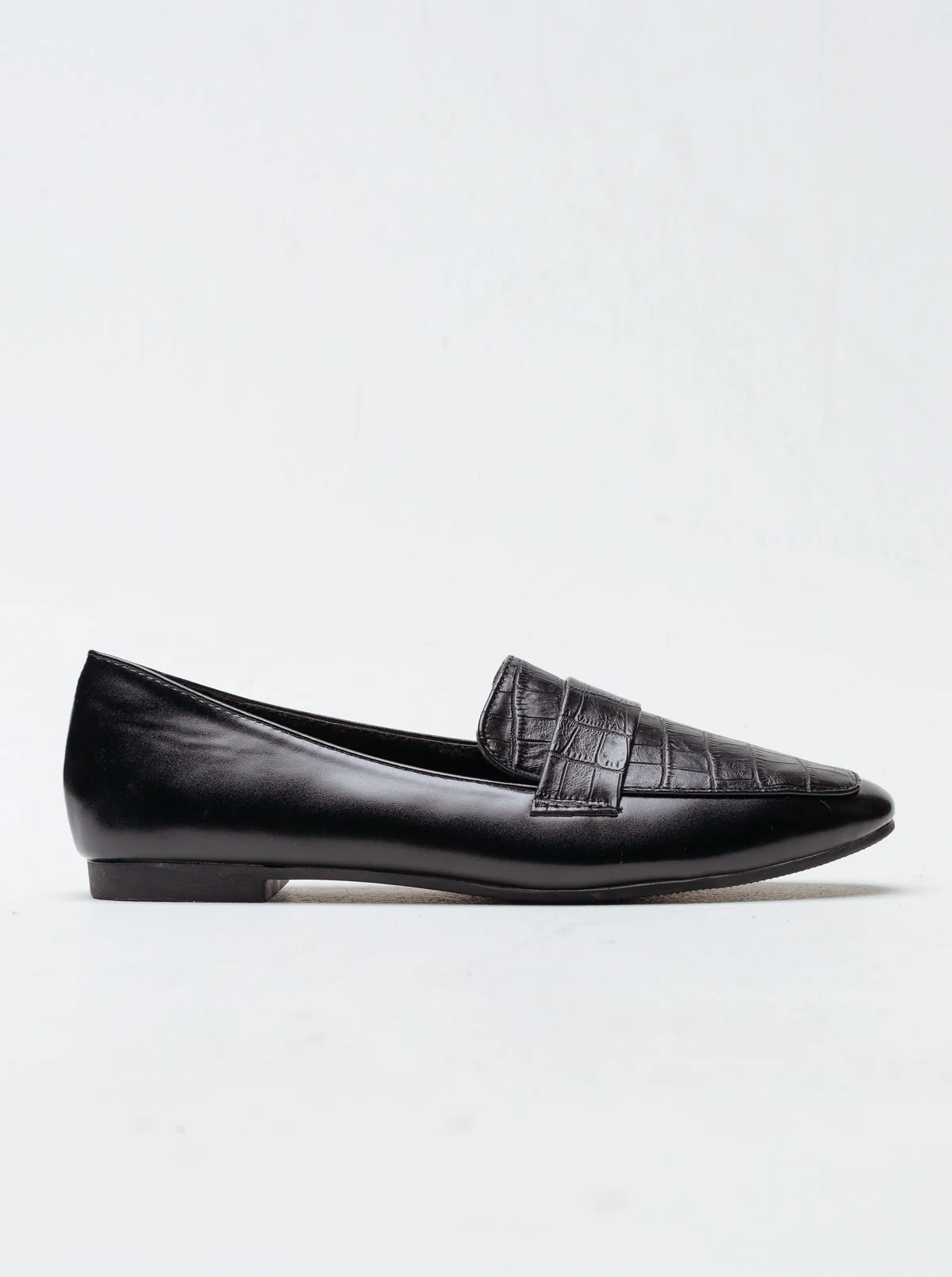Footwear - Image 2