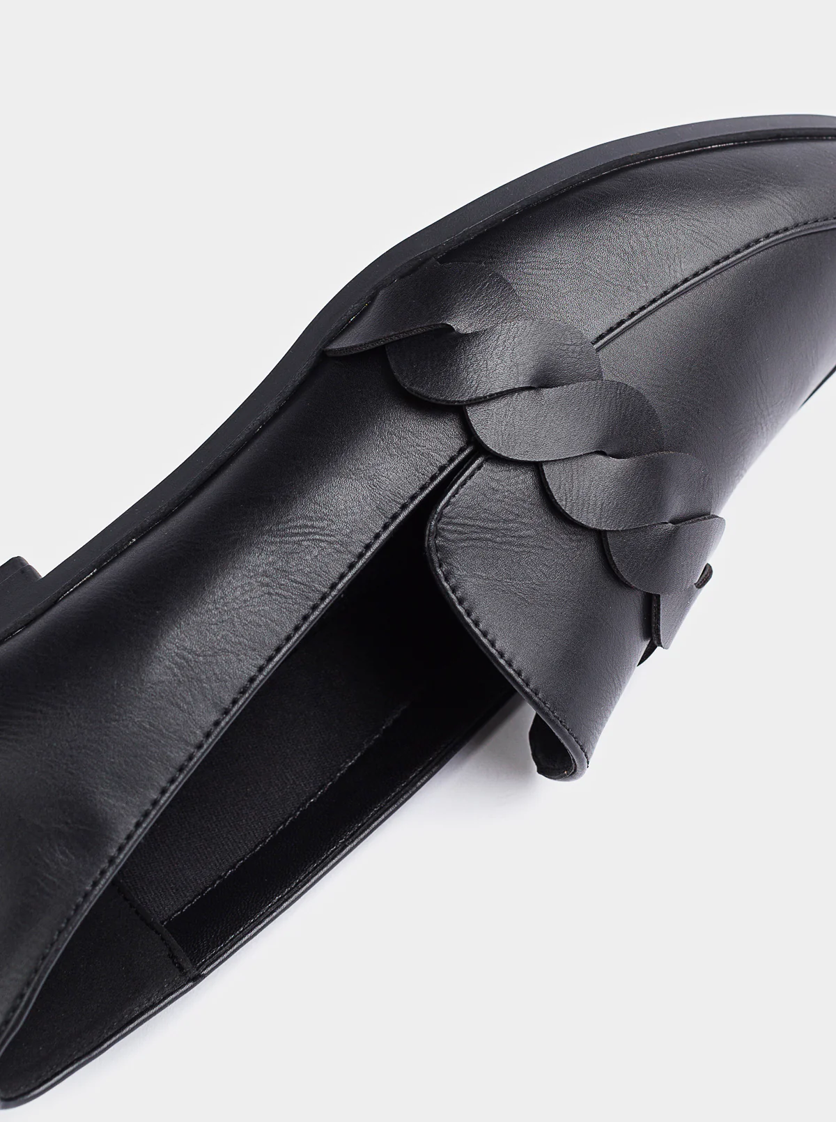 Footwear - Image 3