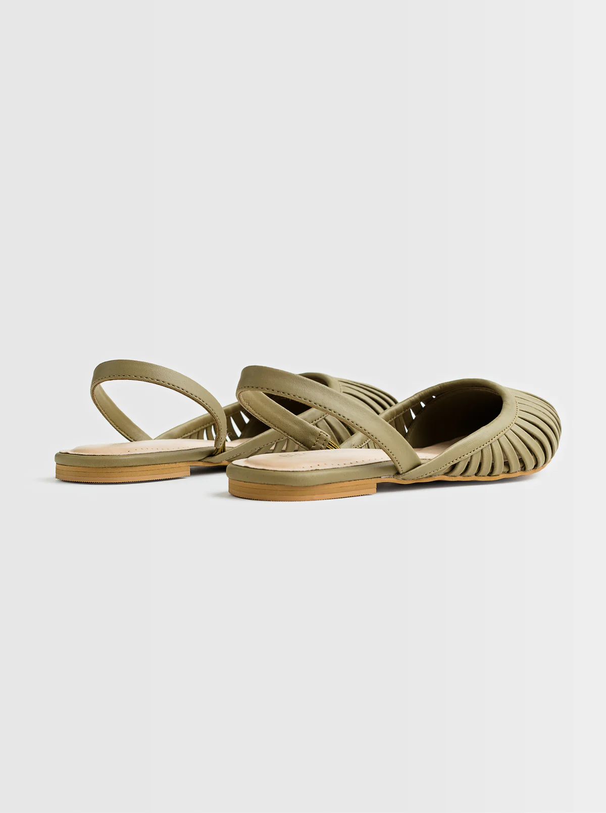 FOOTWEAR - Image 3