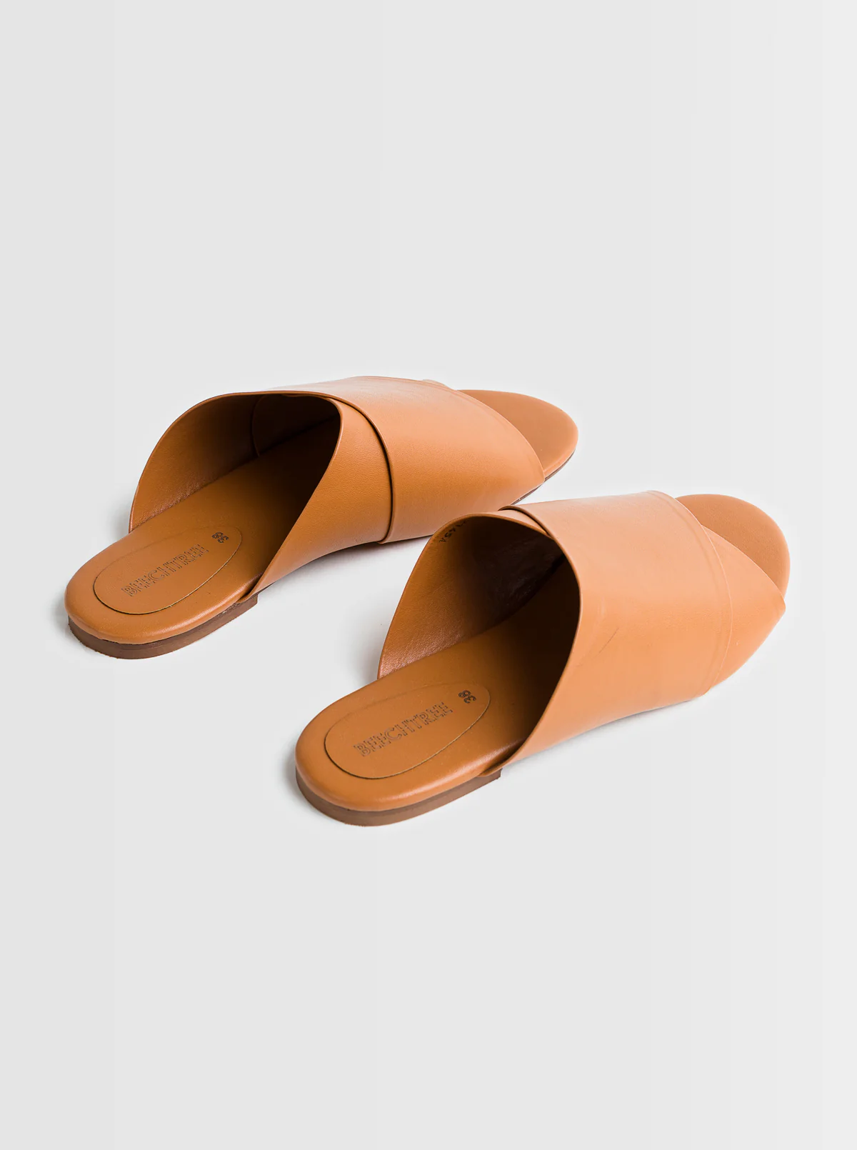 FOOTWEAR - Image 3