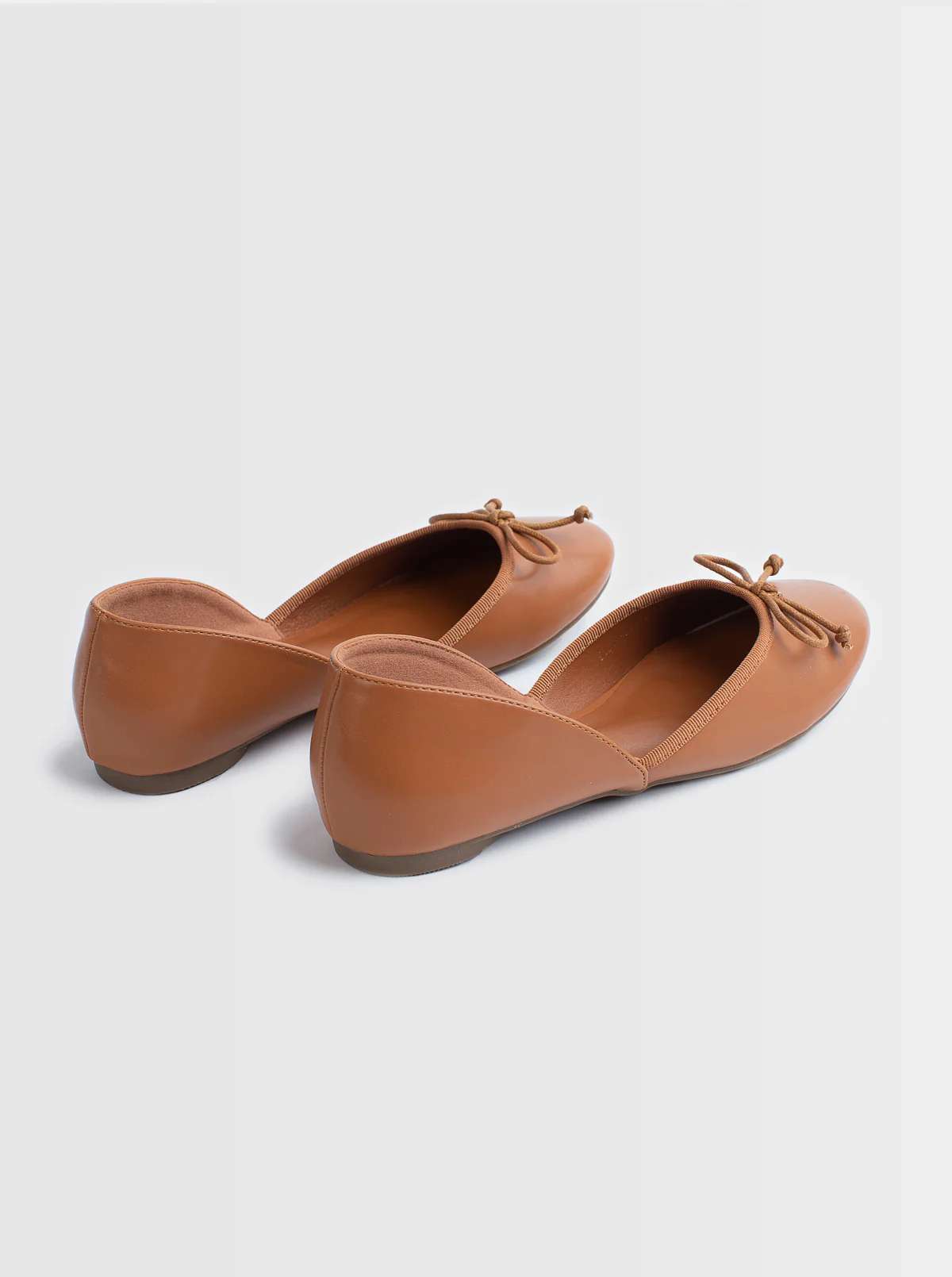 FOOTWEAR - Image 4