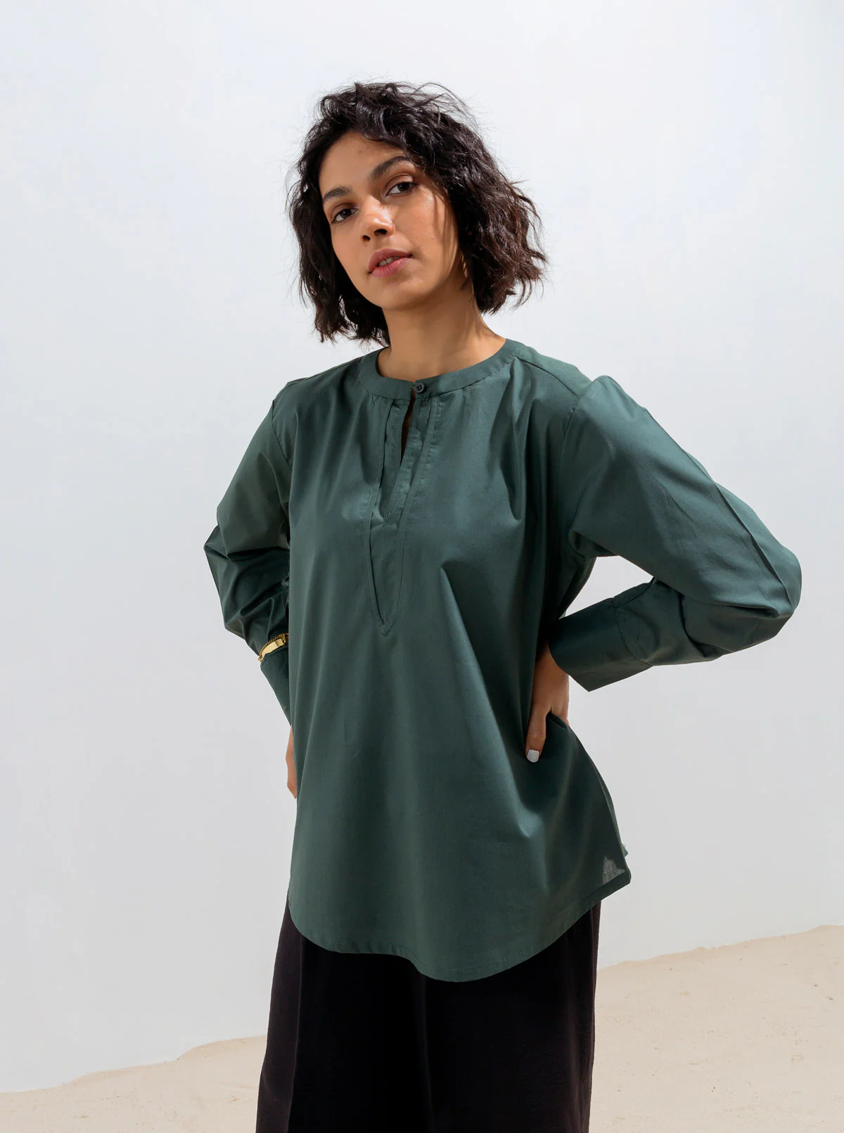 GREEN DOUBLE SLIT TOP - Image 3
