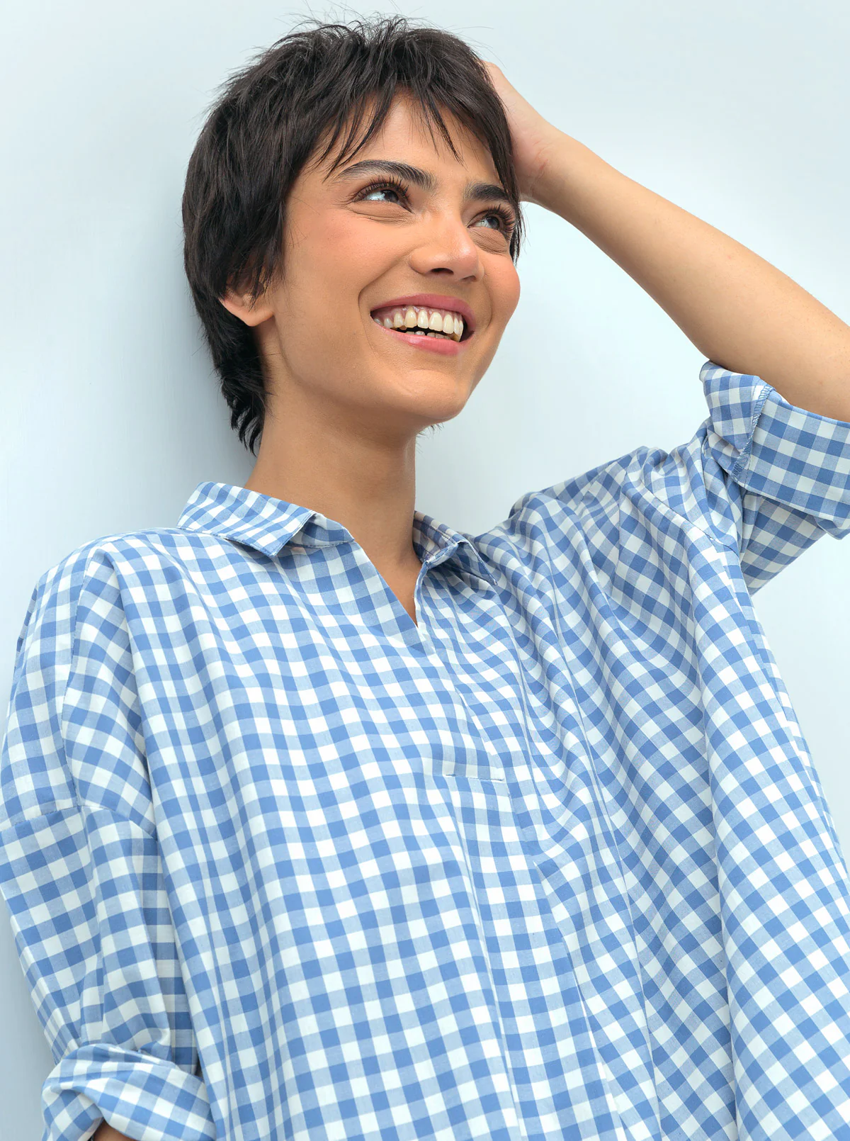 BLUE CHECK BAGGY COLLAR SHIRT - Image 2
