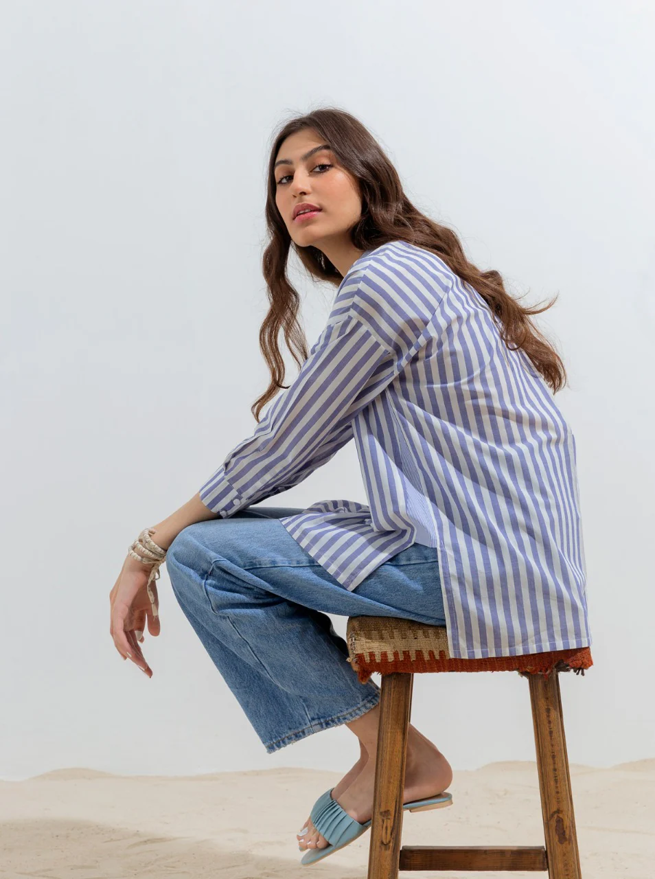 STRIPED COLLAR HI-LOW SHIRT - Image 3