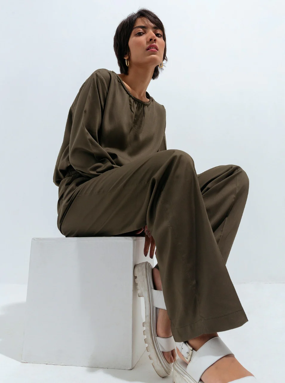 DARK OLIVE BRAIDED NECKLINE TOP - Image 4