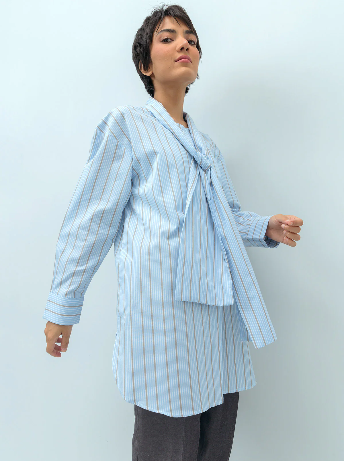 STRIPED NECK TIE PLACKET TOP - Image 3