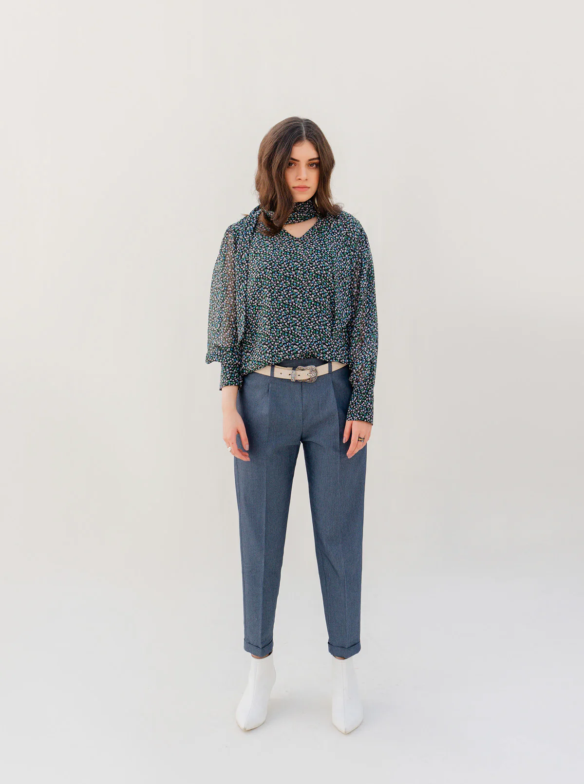 CHAMBRAY CUFF PANTS - Image 2