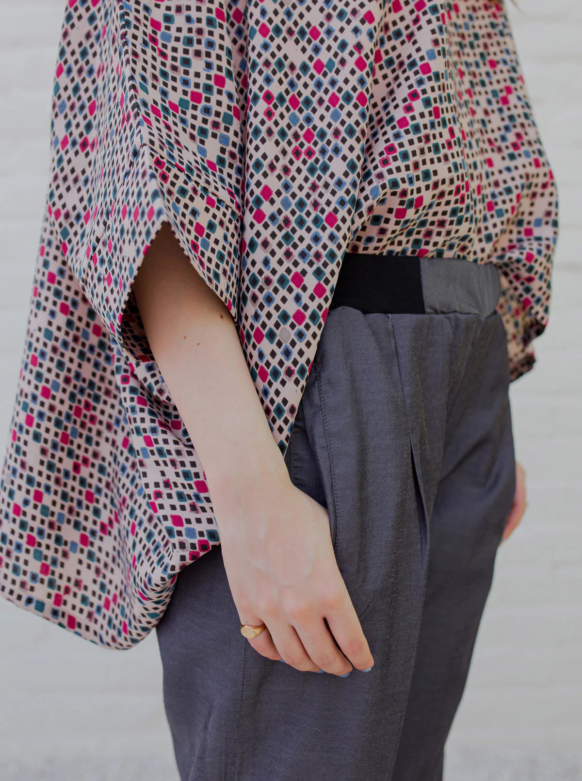 CHARCOAL WAIST RIB PANTS - Image 4