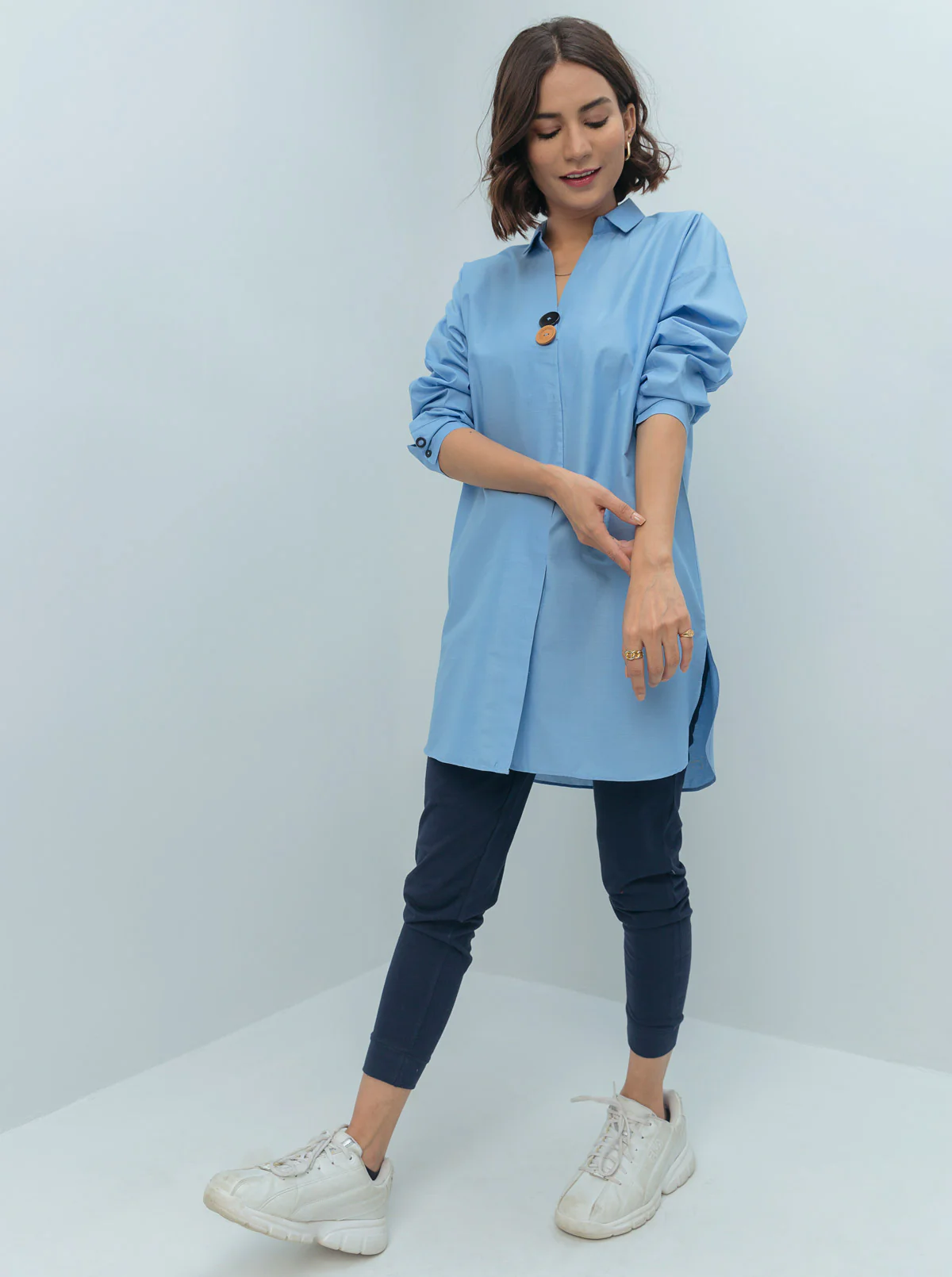 BLUE MULTI BUTTONED COLLAR SHIRT - Image 3