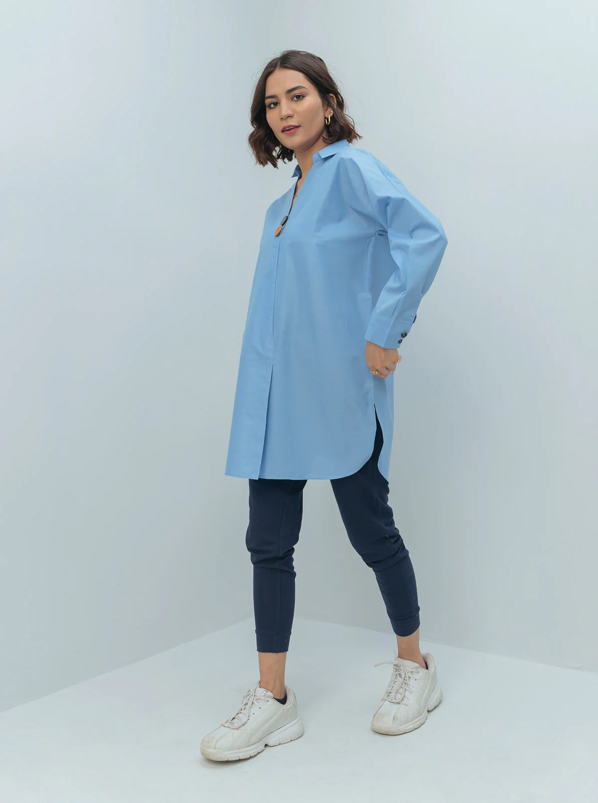 BLUE MULTI BUTTONED COLLAR SHIRT - Image 4