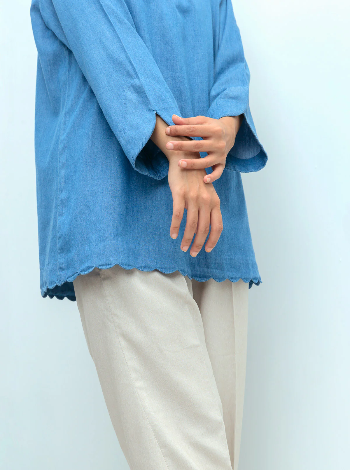 DENIM SCALLOPED HEM TOP - Image 2