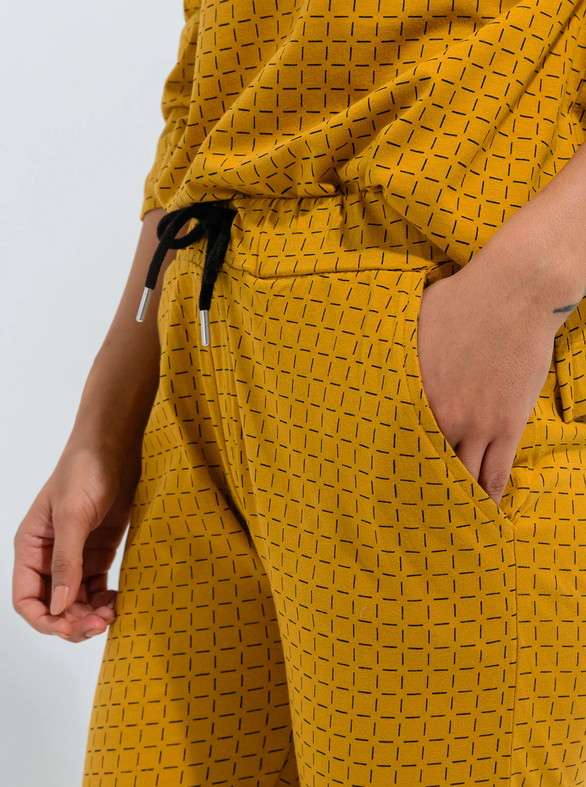 MUSTARD GEO-PRINT SUMMER TRACKSUIT - Image 2