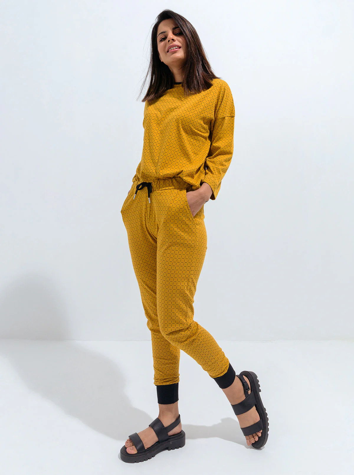 MUSTARD GEO-PRINT SUMMER TRACKSUIT - Image 3